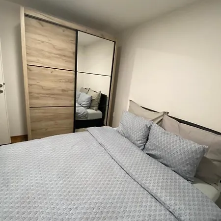 Apartman Arya Vlasic *