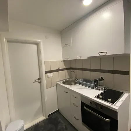 Apartman Arya Vlasic *
